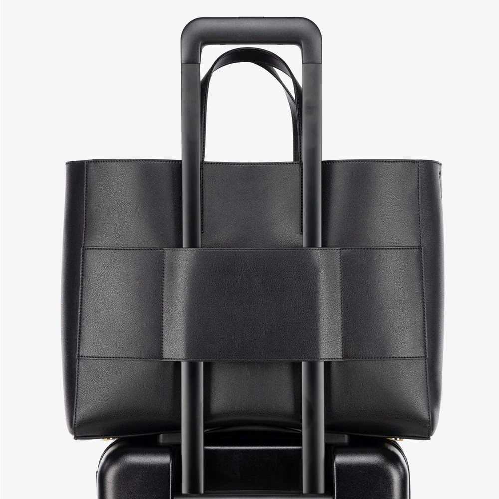 Calpak Haven 16" Laptop Tote Bag in Black